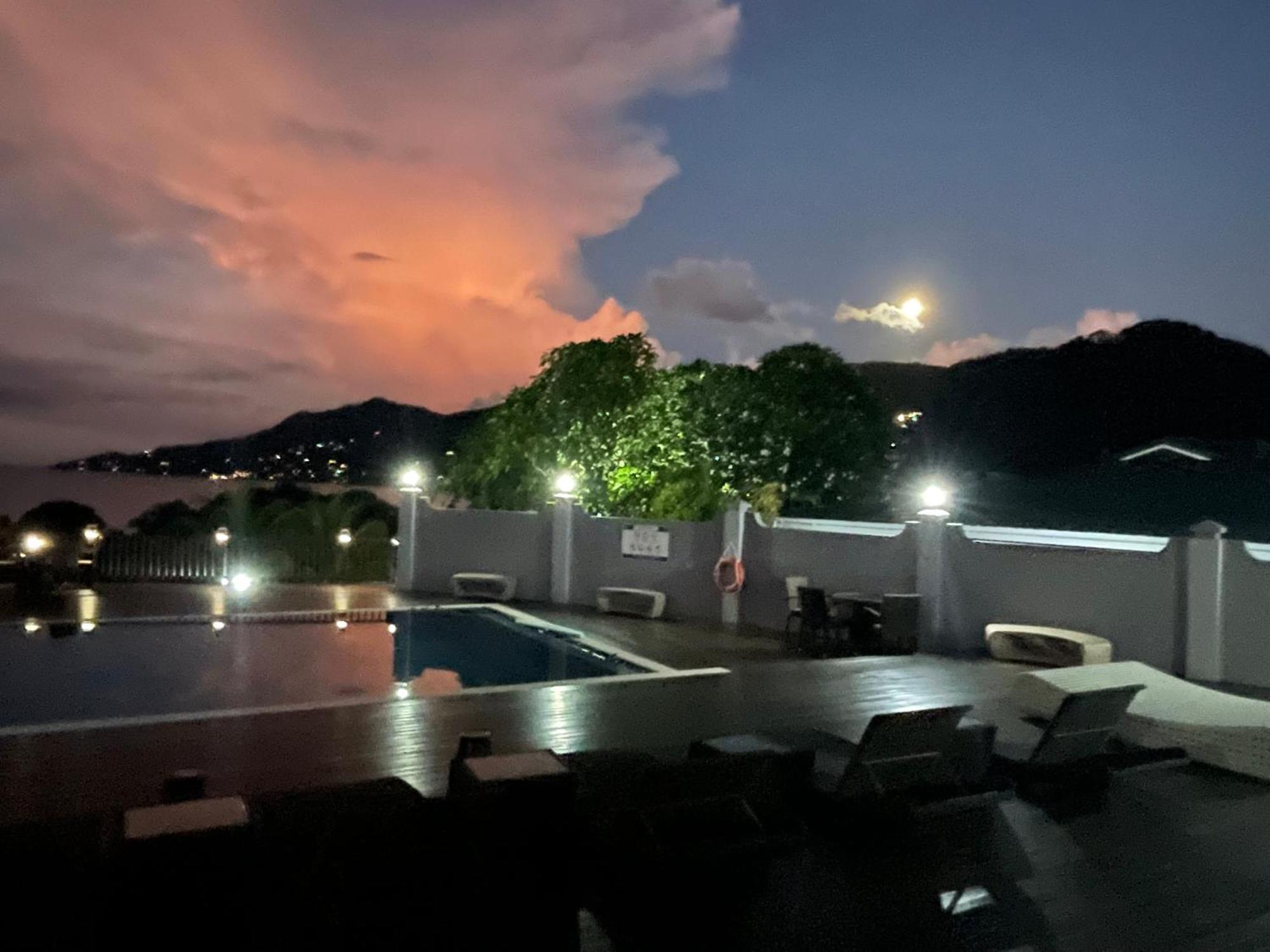D'Offay Seaview Apartments Beau Vallon  Bagian luar foto