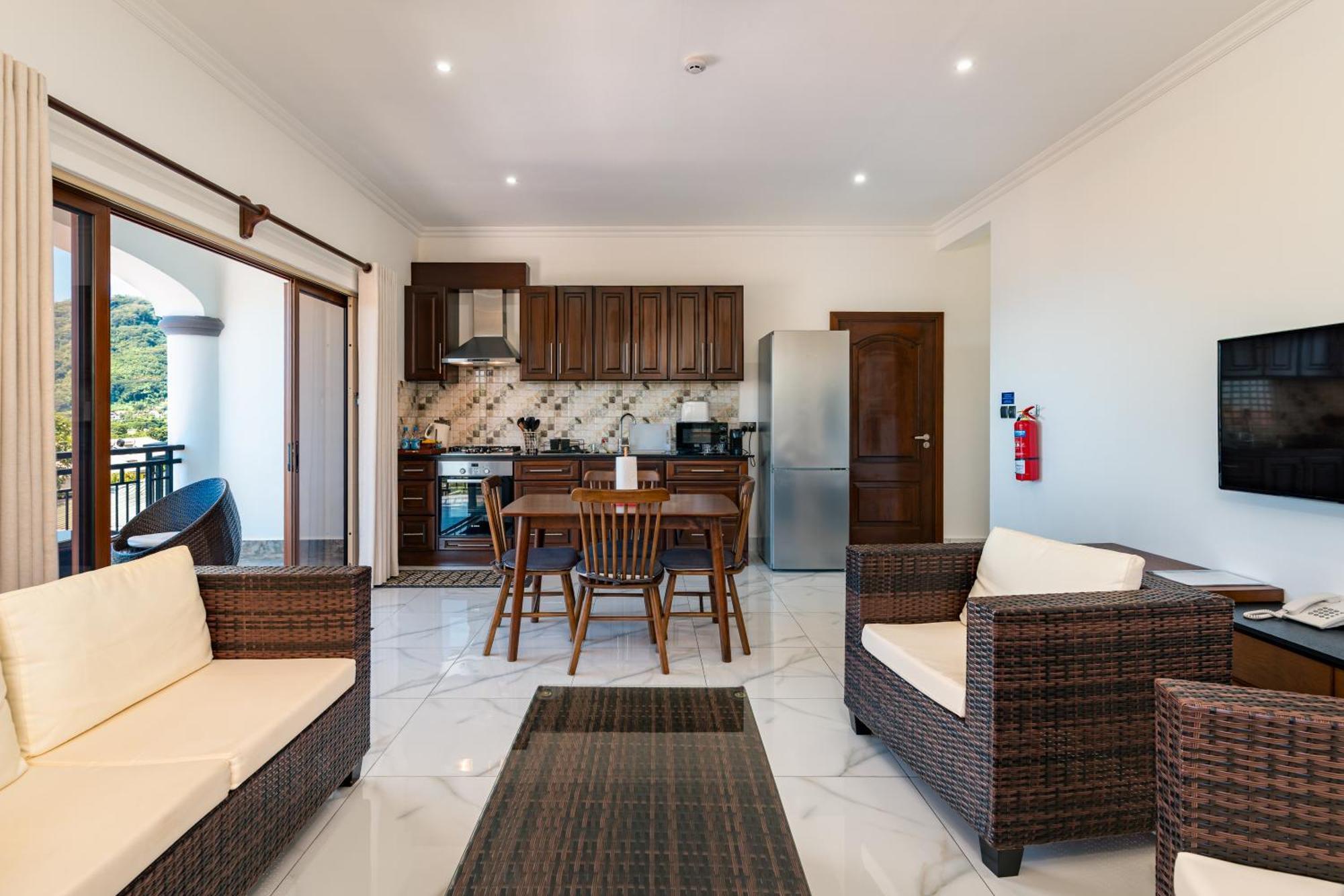 D'Offay Seaview Apartments Beau Vallon  Bagian luar foto